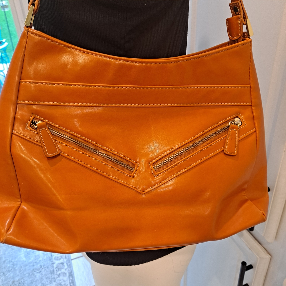 Mondani Orange Leather Shoulder Bag